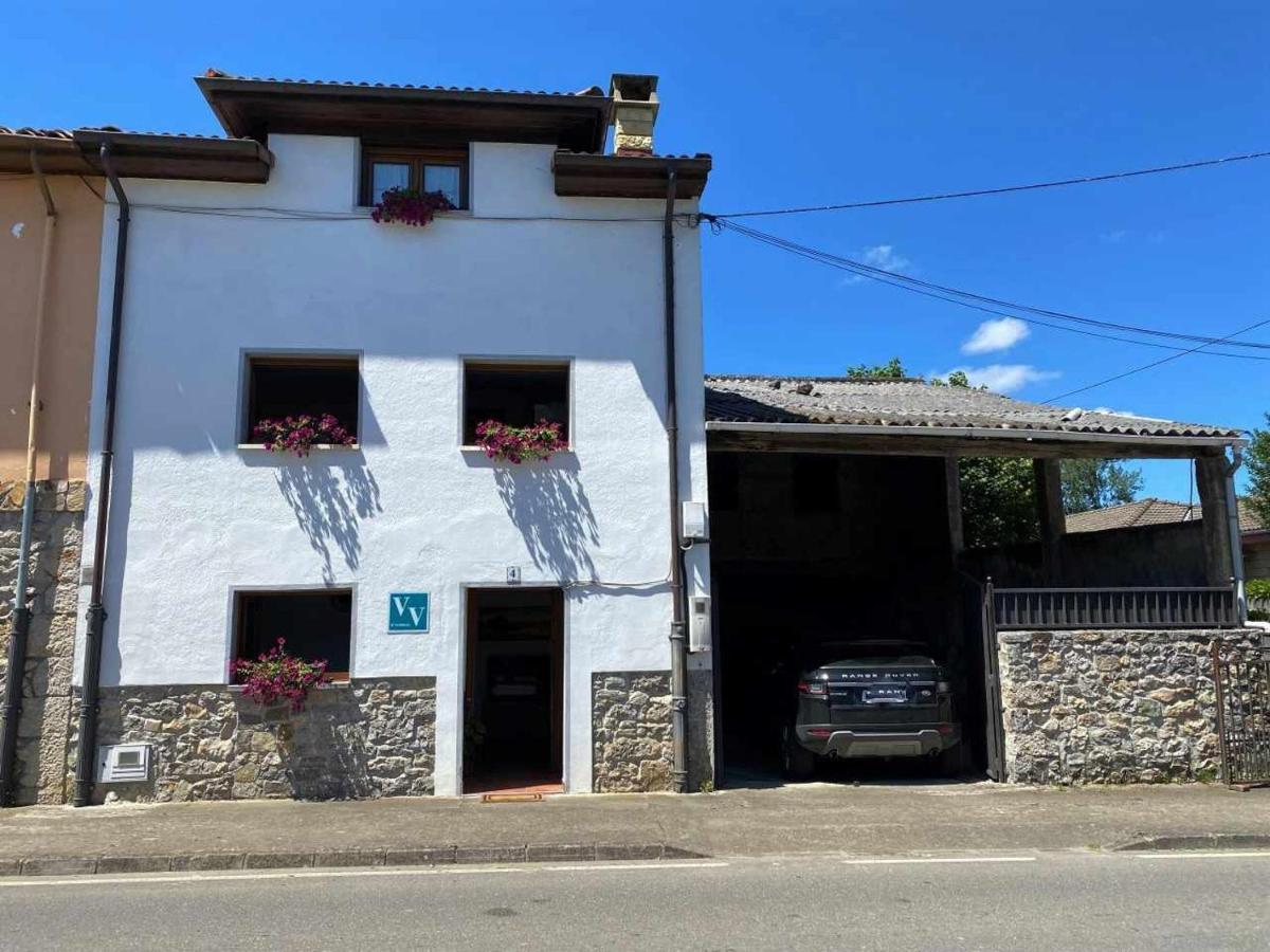 Casa Maribel Onís Екстериор снимка