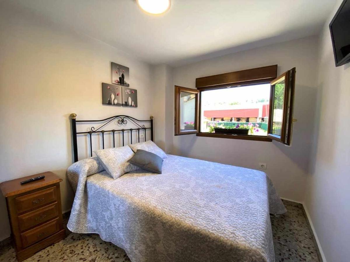 Casa Maribel Onís Екстериор снимка