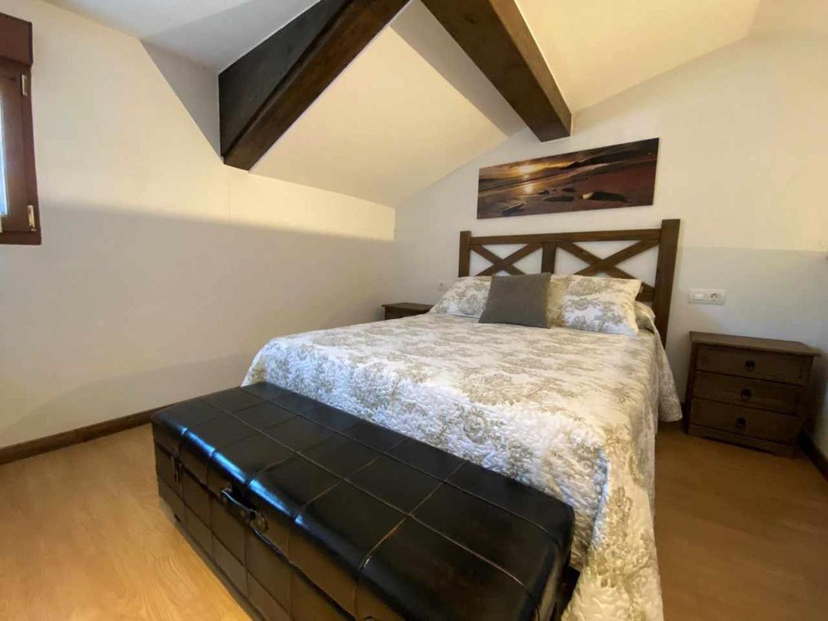 Casa Maribel Onís Екстериор снимка